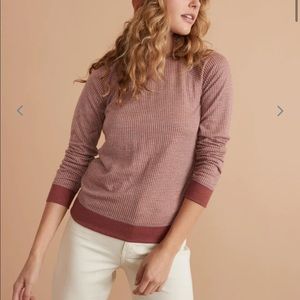 Marine Layer Reversible Raglan Top in Rust Natural - Small